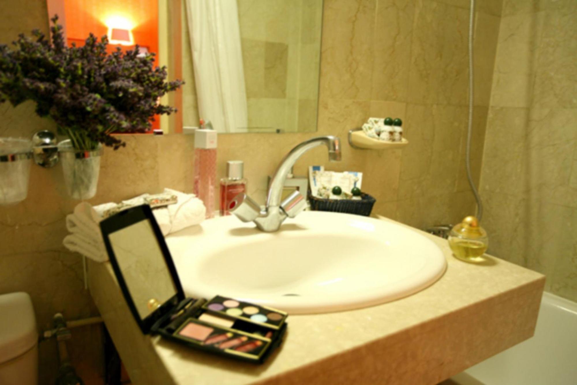 Hotel De L'Alma By Malone Paris Rum bild